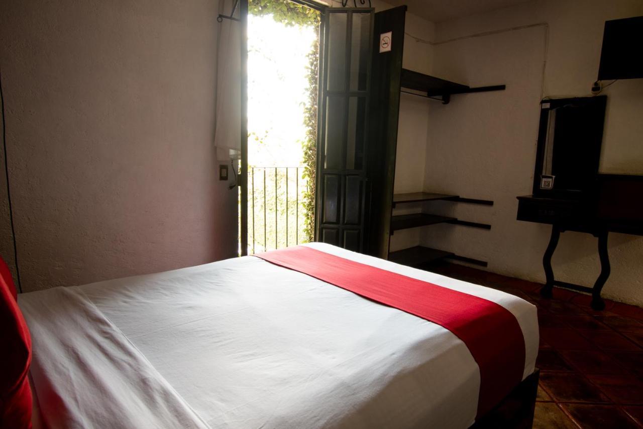 Hotel Marmil 马利纳尔科 外观 照片