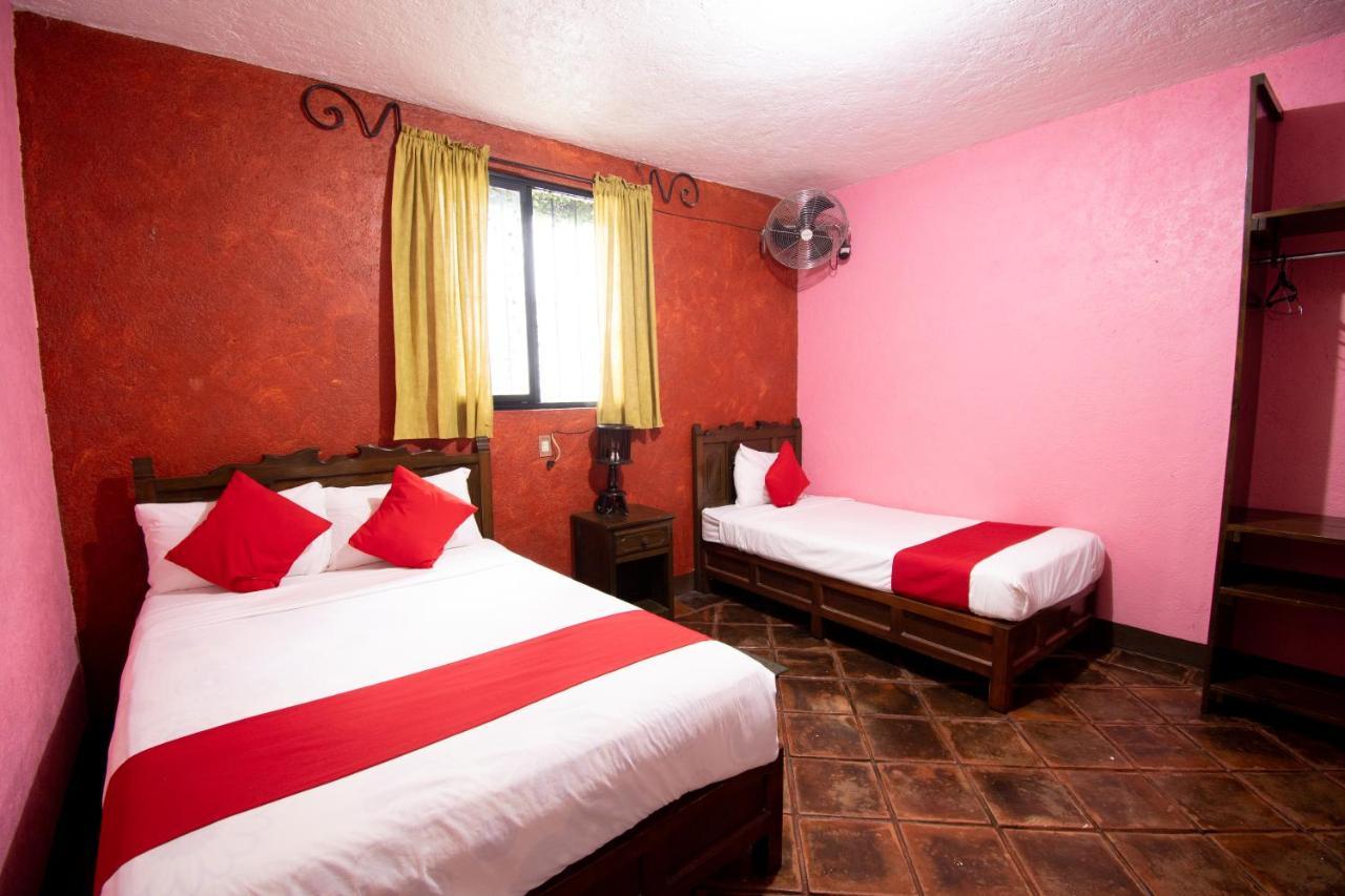 Hotel Marmil 马利纳尔科 外观 照片