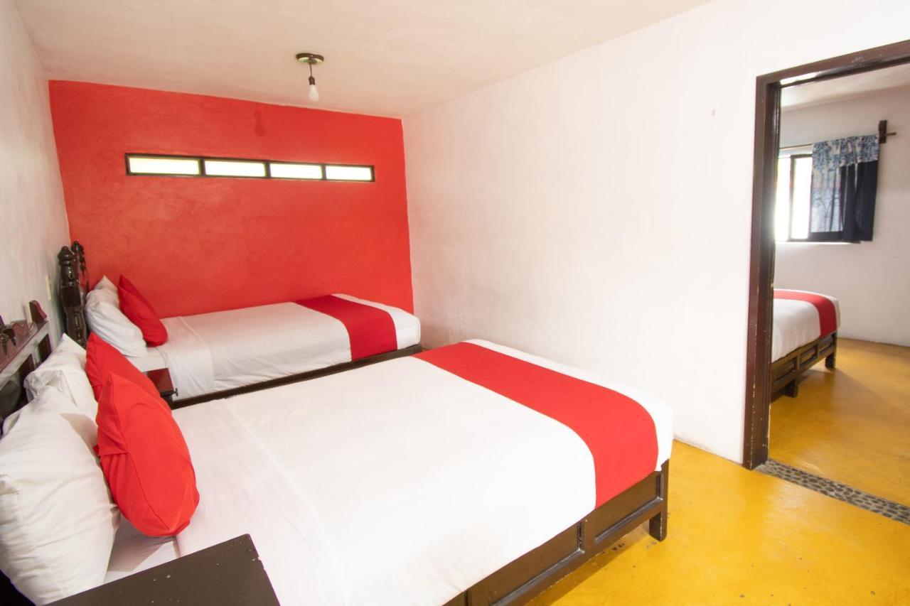 Hotel Marmil 马利纳尔科 外观 照片
