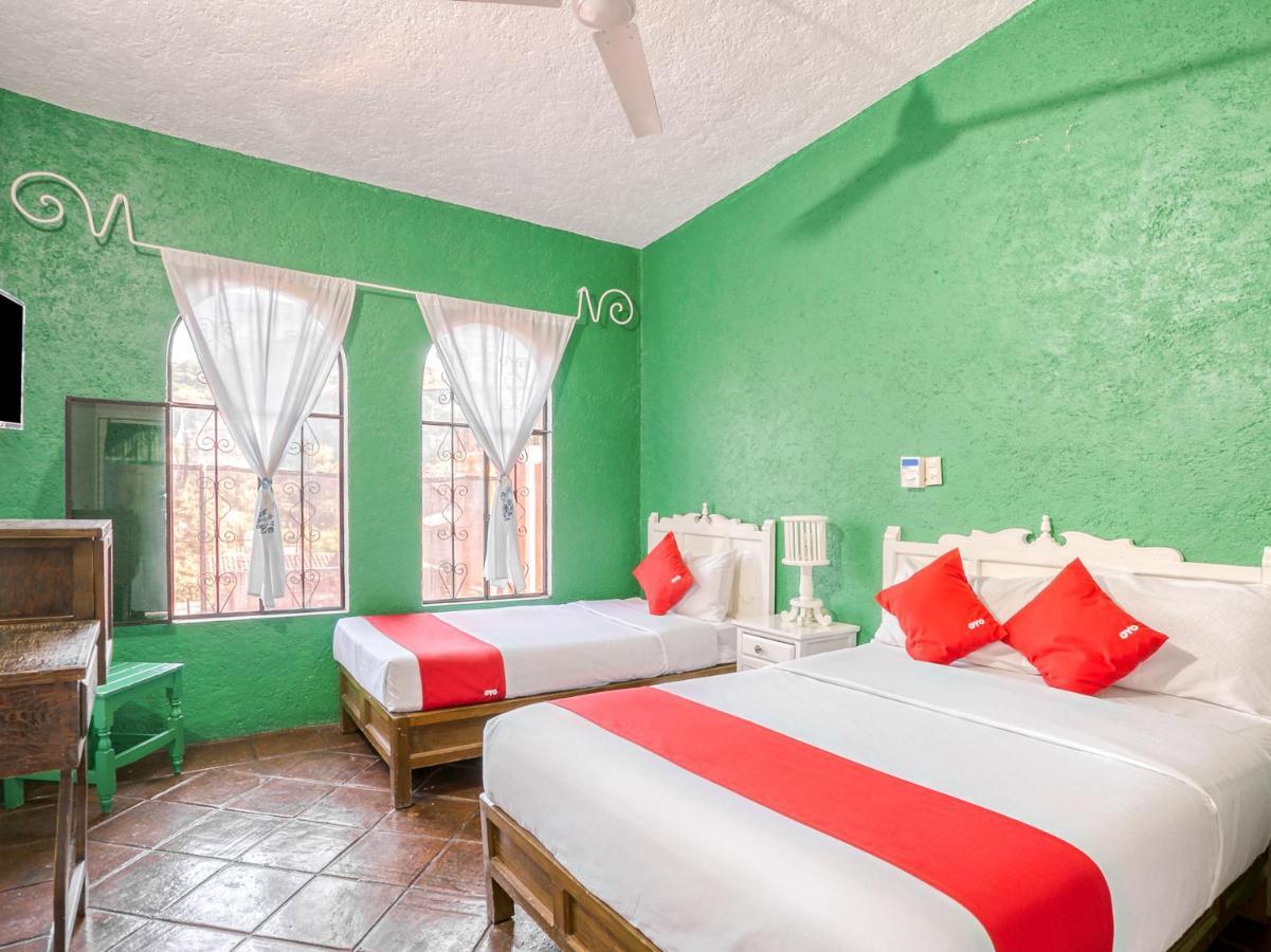 Hotel Marmil 马利纳尔科 外观 照片